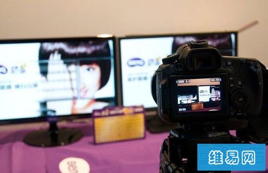 防菌手机屏幕? 别样显示“武装”进化录