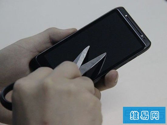 防菌手机屏幕? 别样显示“武装”进化录