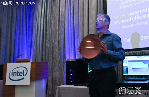 Intel发明3D晶体管技术 22nm工艺采用 